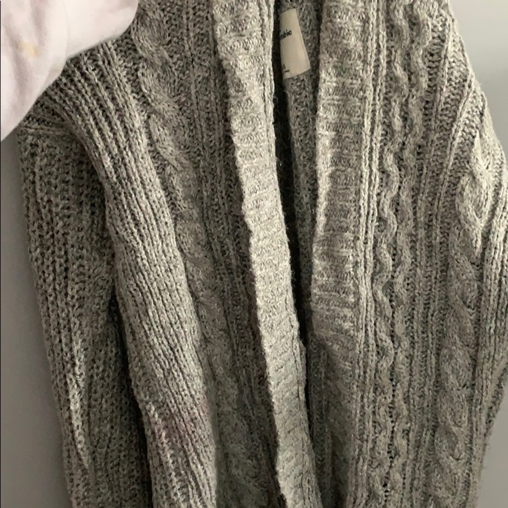 Abercrombie cardigan